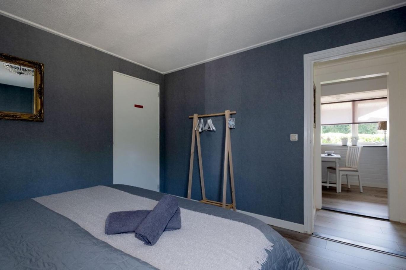 B & B Het Veurhuus Erica Ruang foto