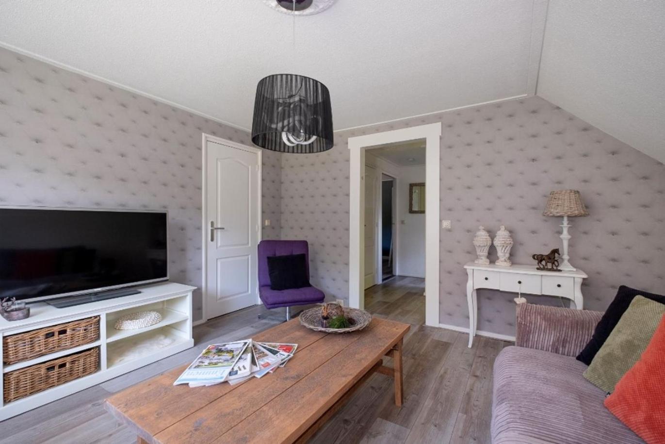 B & B Het Veurhuus Erica Bagian luar foto